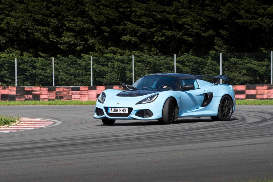  Lotus Exige Sport 410 2018 года  (WW) (фото 17 из 32)